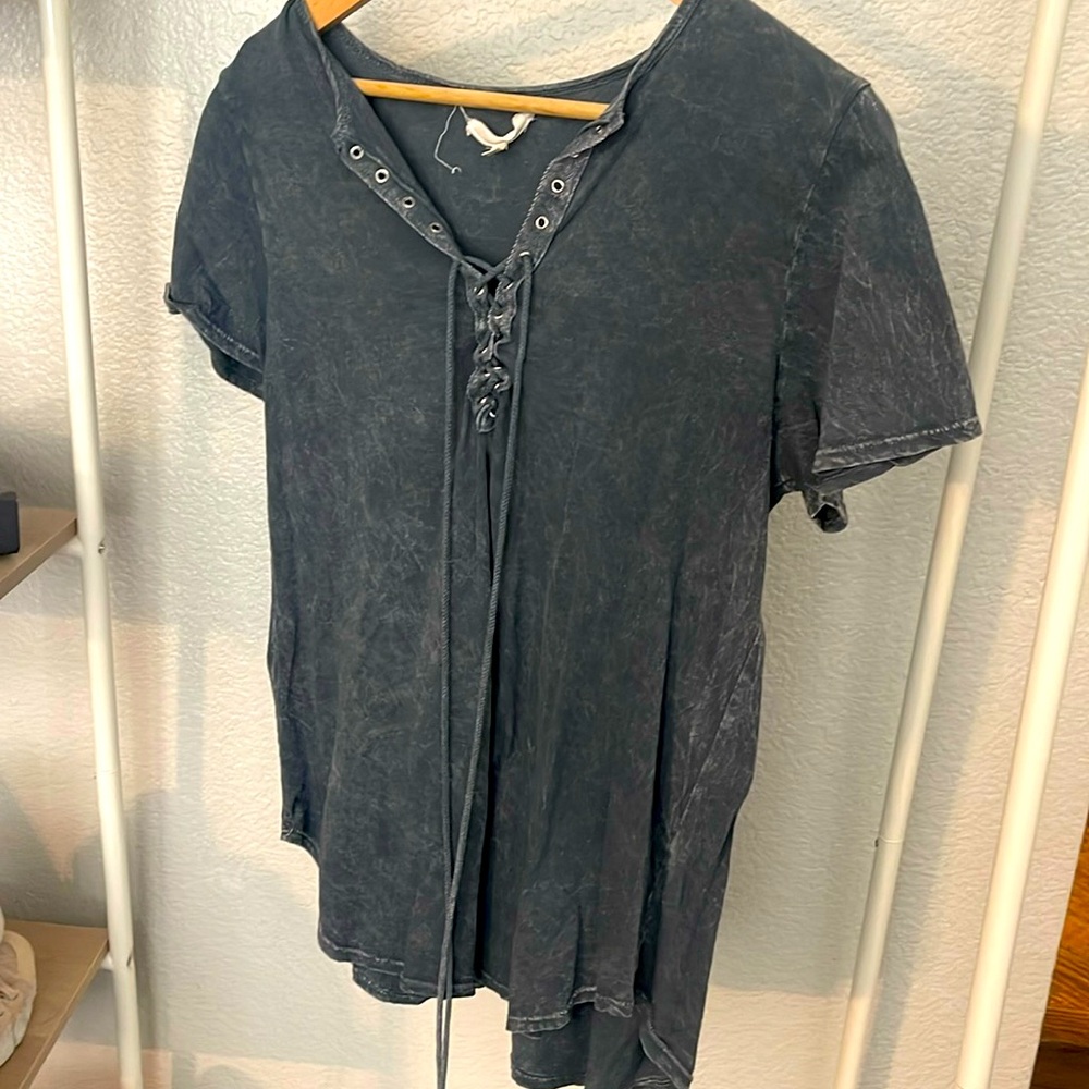 Gilded intent lace-up t-shirt